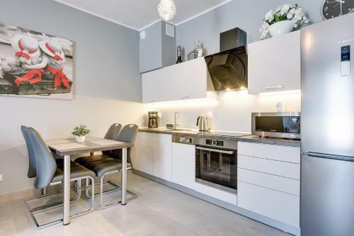 Flatbook - City Center Spa Apartments