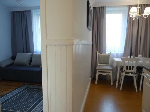 Bia?y Apartament 6-8 Os�b Plus Dostawka