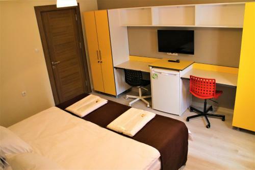Moda Hotel