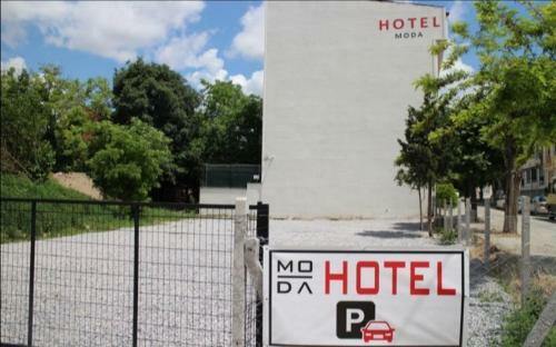 Moda Hotel