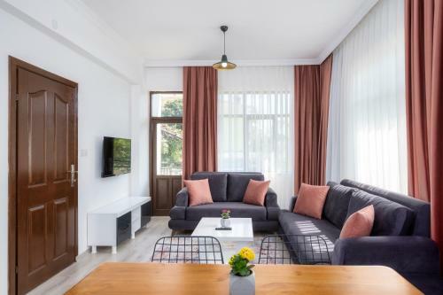 Sayan Apart Hotel