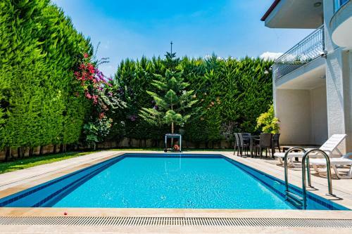 Luxury White Villa