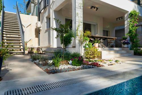Charming Large Villa. Ideal For Family Breaks