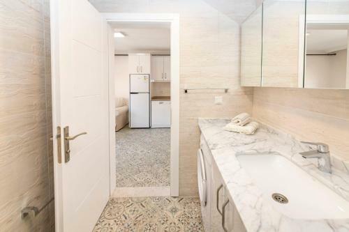 Convenient Apartment With Central Location In Mugla