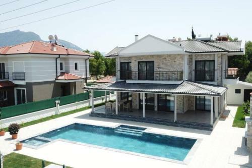 Villa Grey - Kaliteli Tatilin Adresi