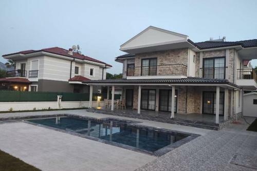 Villa Grey - Kaliteli Tatilin Adresi