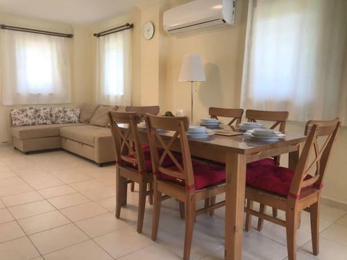 Villa Corina Dalyan With Private Garden &pool,wifi