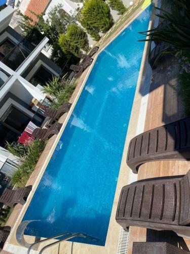 Ev Konforunu Aratmayacak Havuzlu Villa
