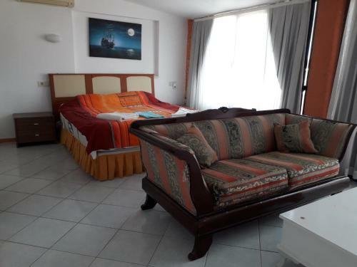 Asia Apart Hotel