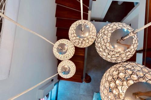 Kusadasi'nda Havuzlu L�x Villa Miray B2