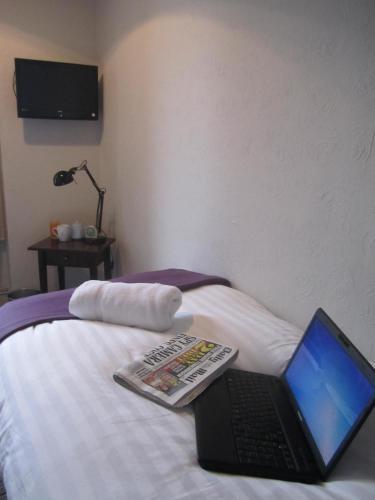 Hostal Captain Fryatt Guesthouse