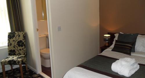Waverley Hotel