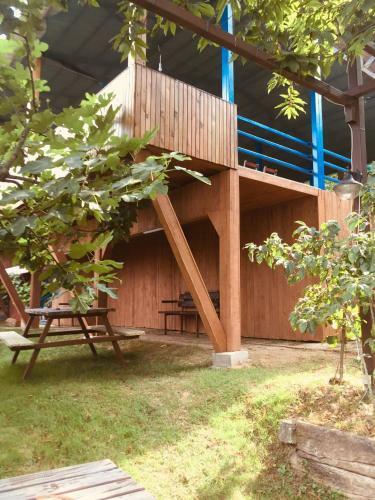 Bed & Breakfast Menzara Restaurant Konaklama