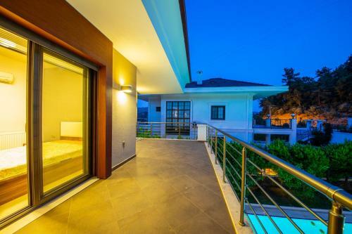 Villa Paris Marmaris Daily Weekly Rentals