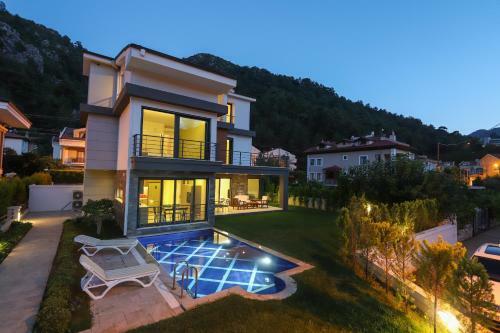 Villa Grass Icmeler Marmaris Daily Weekly Rentals