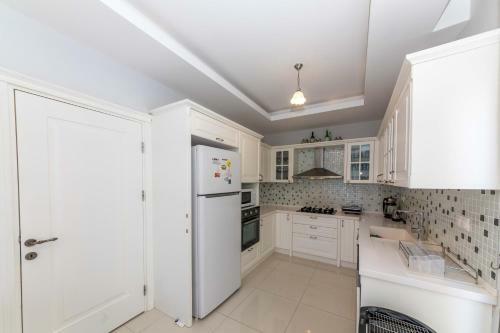 Villa Gunes Icmeler Daily Weekly Rentals
