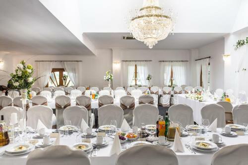 Hotel Noclegi Gawra