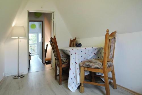 Bungalow In Kolczewo With Parking Space