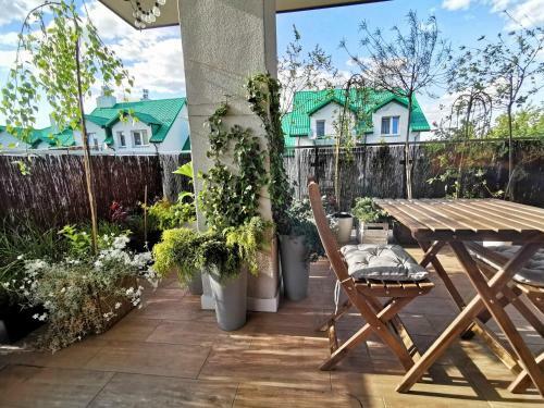 Apartament Z Gara?em Podziemnym