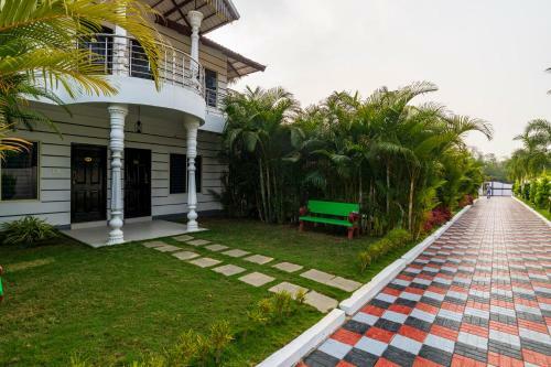 Hotel Coorg Dew Drops Resort & Spa