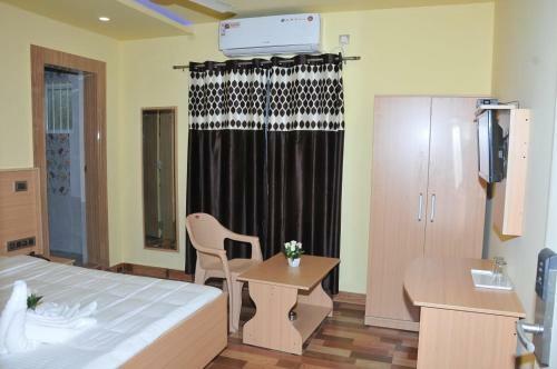 Hotel R R Residency