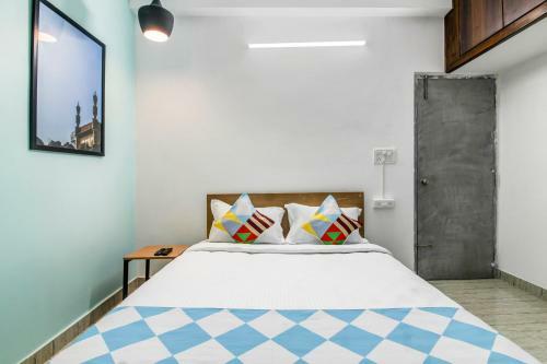 Hostal Oyo 45707 Comfort Stay Kantivanam Colony