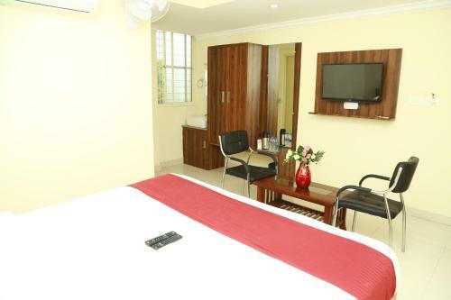 Hotel Cnr Residency