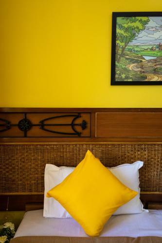Hotel Raj Resort