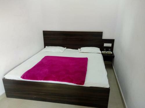Hotel Aastha Yatri Niwas