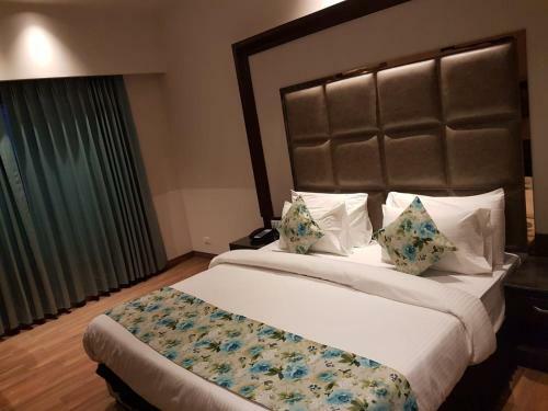 The Stella Hotel & Resort