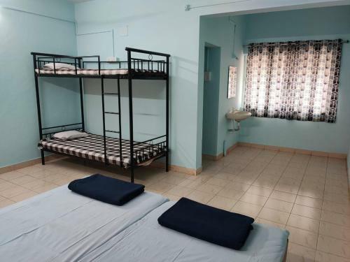 Yatri 700 Home Stay