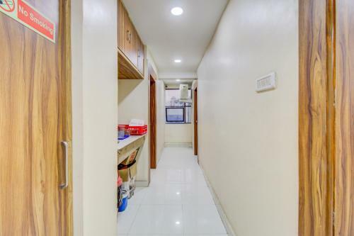 Oyo 81625 Hotel Radhika
