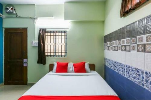 Hostal Blue Bay Residency