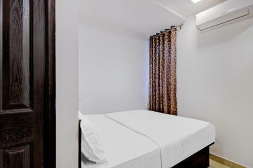 Hotel Oyo Flagship 81436 Palace Lodge