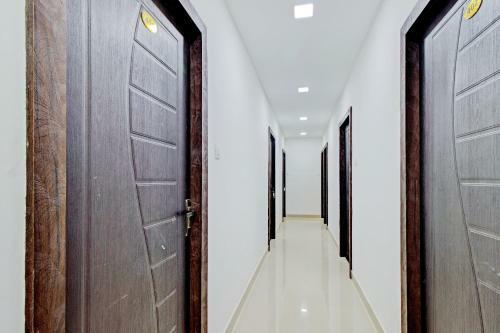 Hotel Oyo Flagship 81436 Palace Lodge