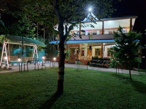 Hotel The Midway Jungle Resort