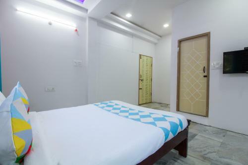 Hostal Oyo Home 79880 Dk Homes