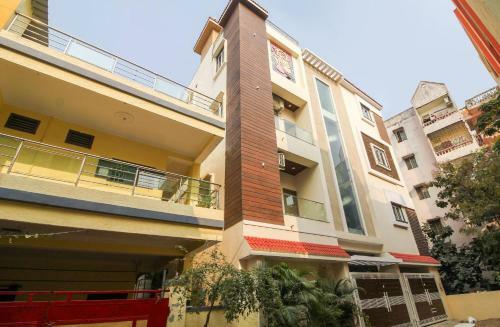Hostal Oyo Home 79880 Dk Homes