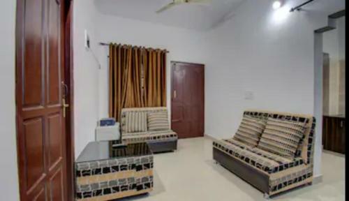 Mountain Valley View Point Stay