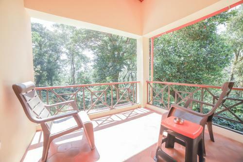 Java Hills Estate Homestay
