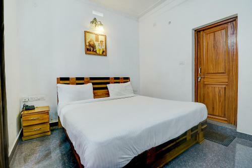 Hotel Fabescape Sizzling Inn