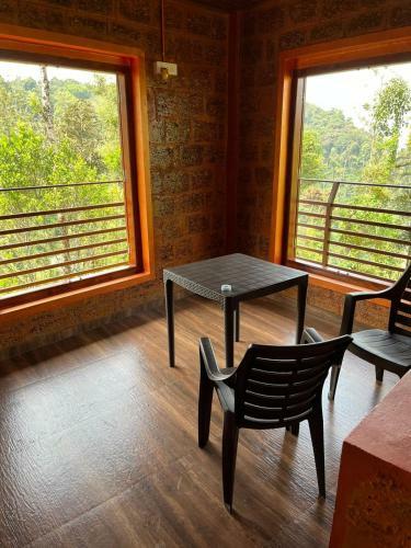 Tinyhouse - Hidden Valley Coorg