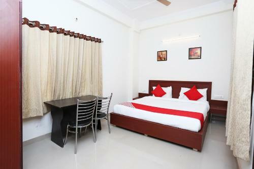 Hotel Collection O 39716 Sarovar Inn