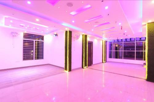 Fabhotel Ss International