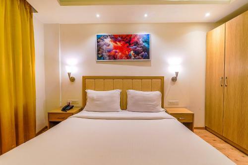 Fabhotel Surya Grand Gomti Nagar