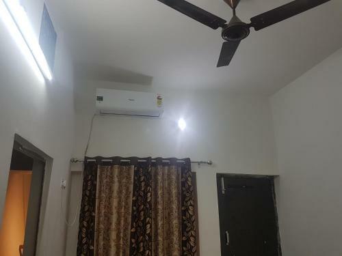 Hostal Sm Guest House