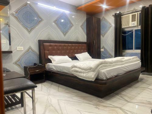Chemis Inn Hotel Krishna Palace