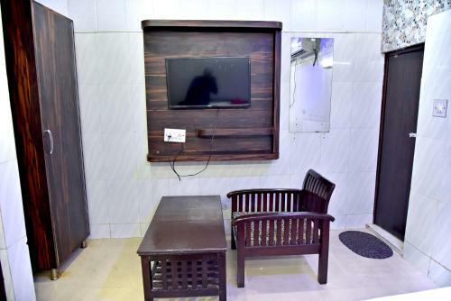 Chemis Inn Hotel Krishna Palace