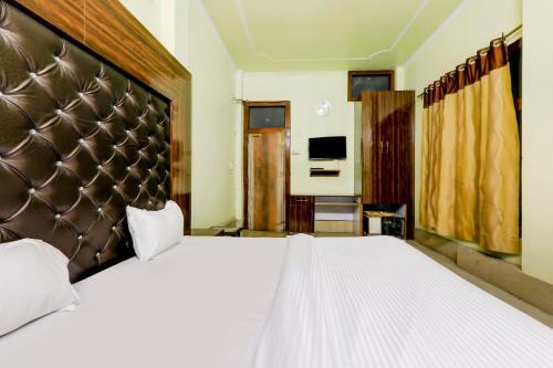Capital O 84344 Hotel Vills