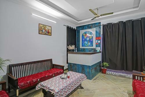 Oyo Flagship 83465 Hotel Stay Inn